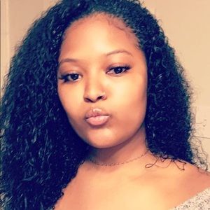 Meet your Posher, Sydney